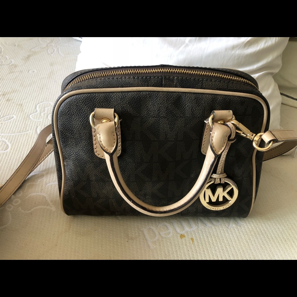 Michael Kors purse